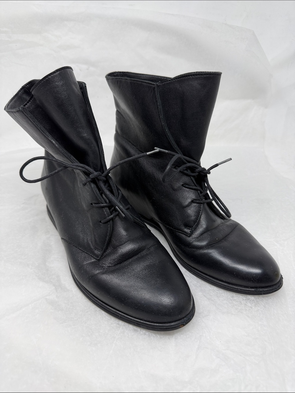 Stuart Weitzman Stepmistress Hidden Wedge Lace-up Bootie Leather Size 7